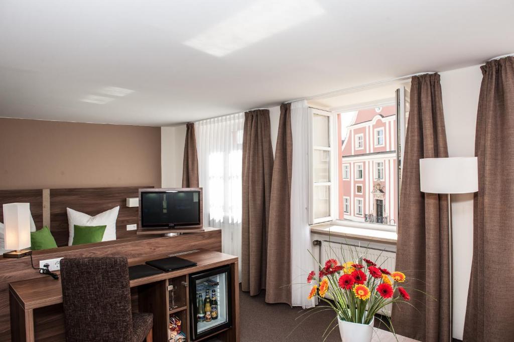 Hotel Adler ไอชเตทท์ ห้อง รูปภาพ